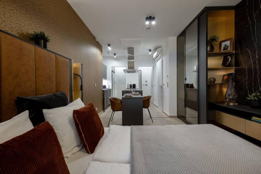 High-end W Gym/sauna/balcony/security * Budapesta