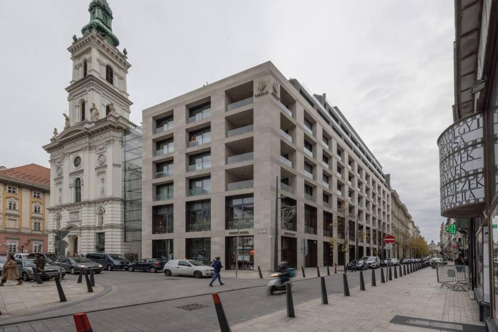 High-end W Gym/sauna/balcony/security * Budapesta