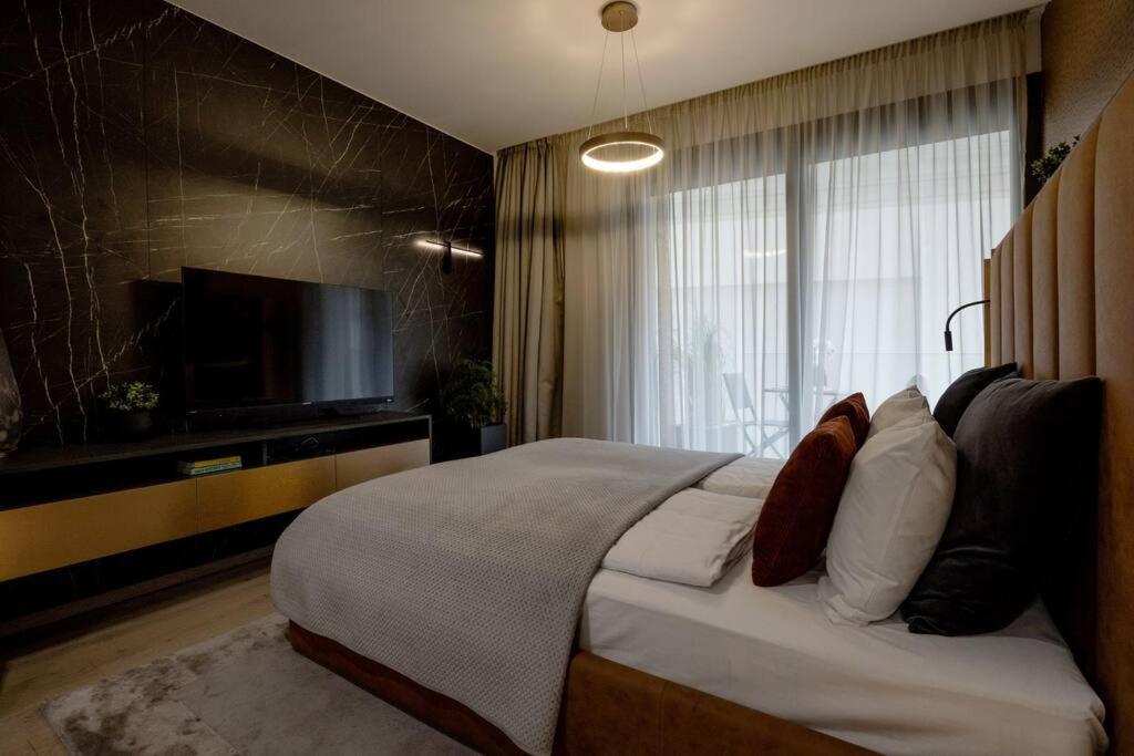 High-end W Gym/sauna/balcony/security Apartment *